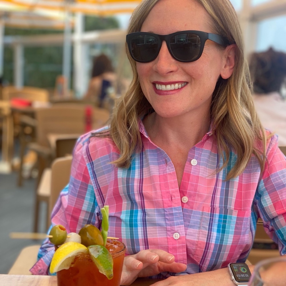 Meet your Posher, Elizabeth